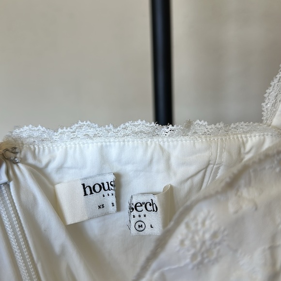 House of CB ‘Brigitte White Cotton Broderie‎ Anglais Corset Mini Dress NWOT sz M - Picture 6 of 14